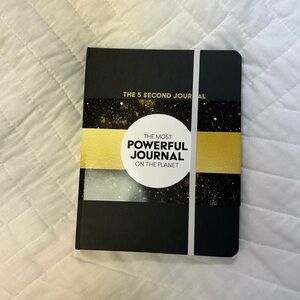 Mel Robbins The 5 Second Journal: The Best Daily Journal -  never used